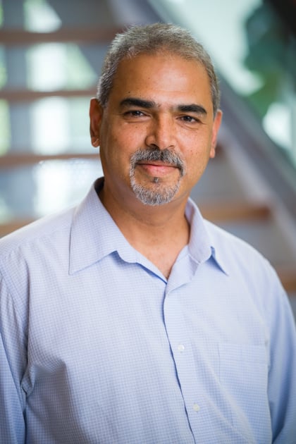 ashok-n-Headshot-